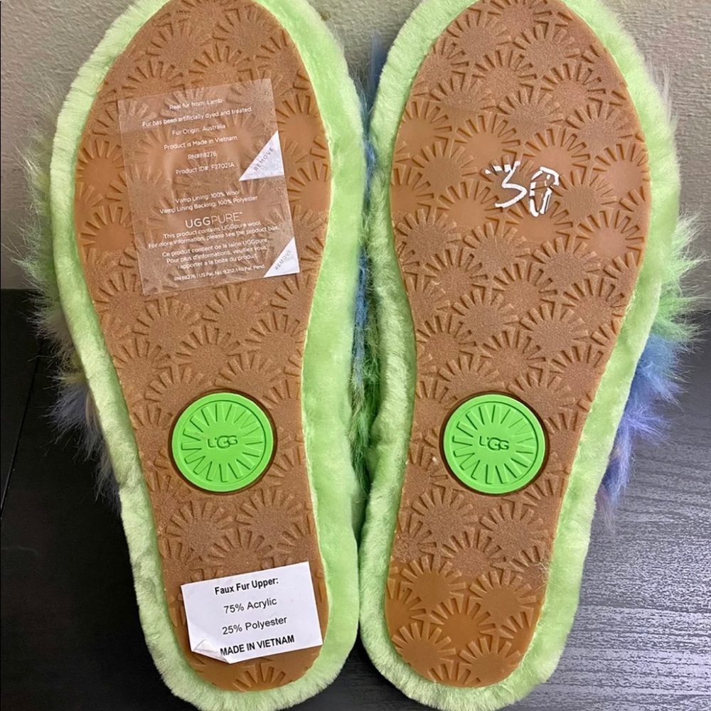 UGG FLUFF YEAH SLIDE